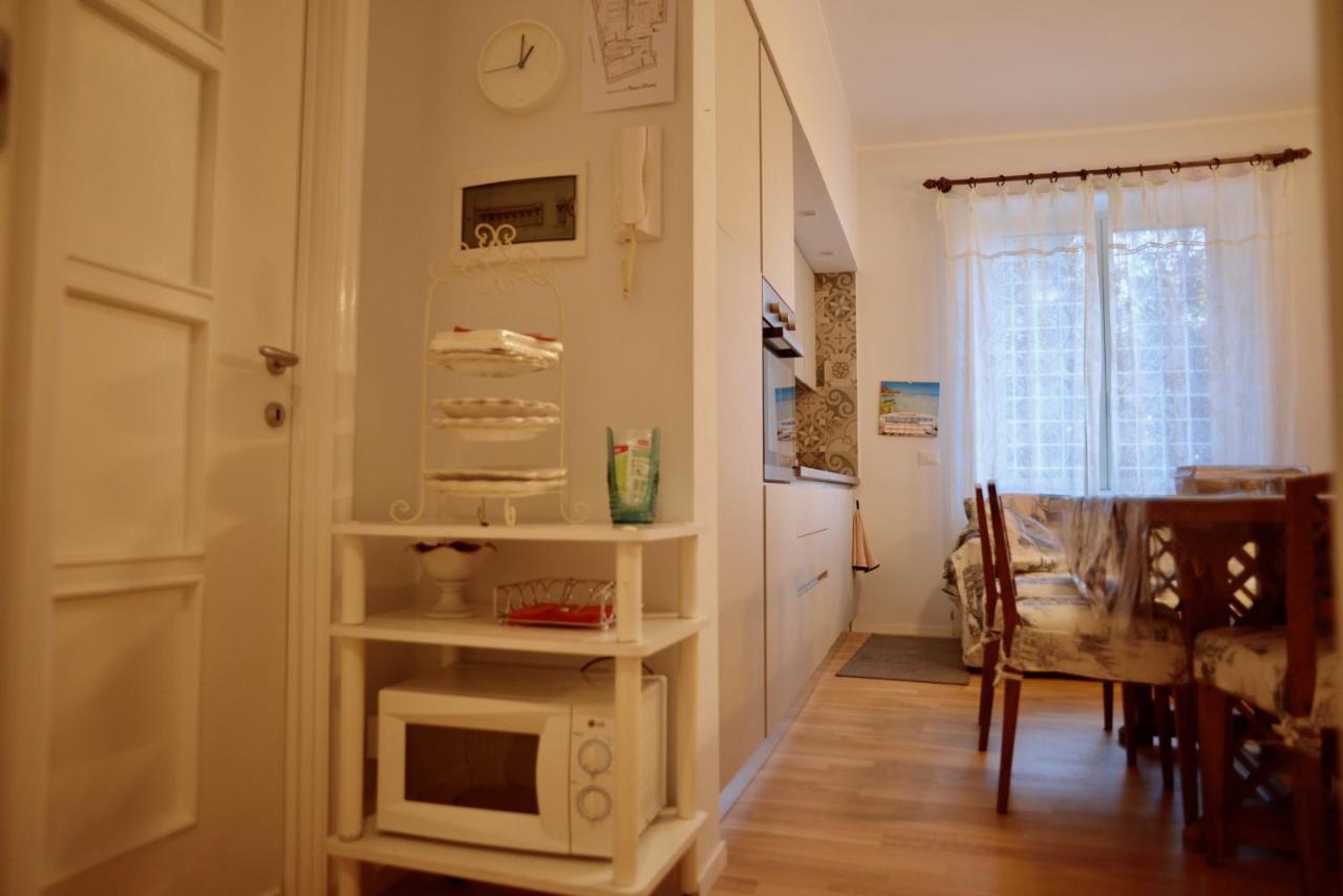 Apartament Brezza Marina Rzym Zewnętrze zdjęcie