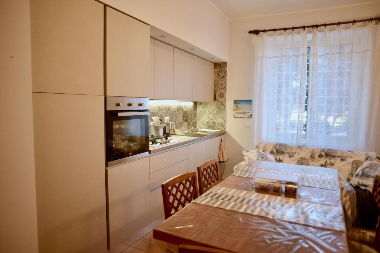 Apartament Brezza Marina Rzym Zewnętrze zdjęcie